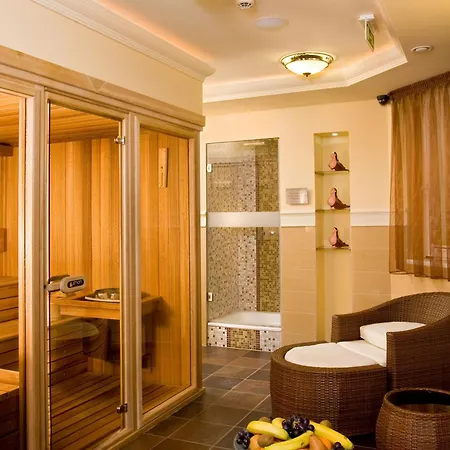 Hotel Kalvaria Superior