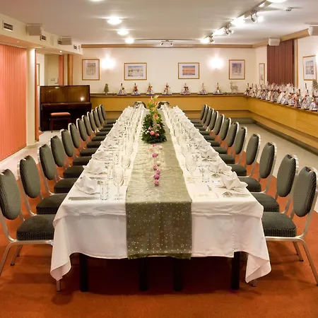 Kalvaria Superior Hotel