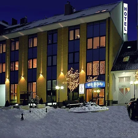卡瓦利亚高级酒店
