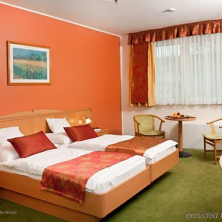 Hotel Kalvaria Superior 4*