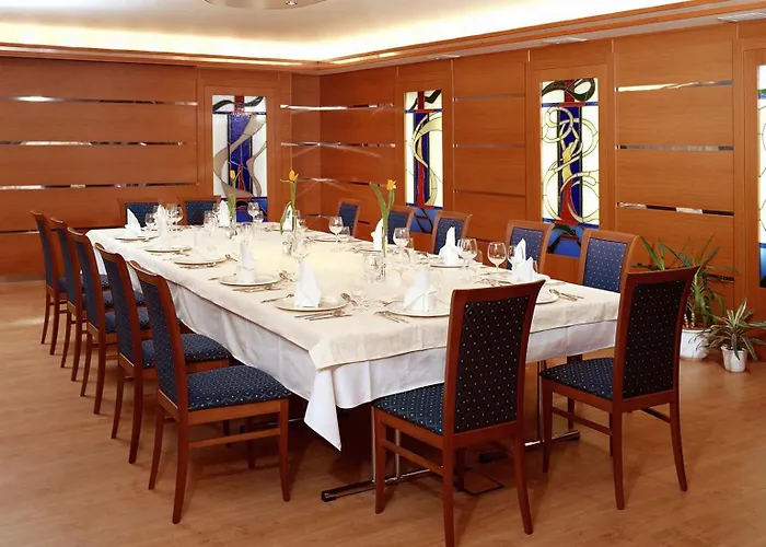 Kálvária Superior Hotel